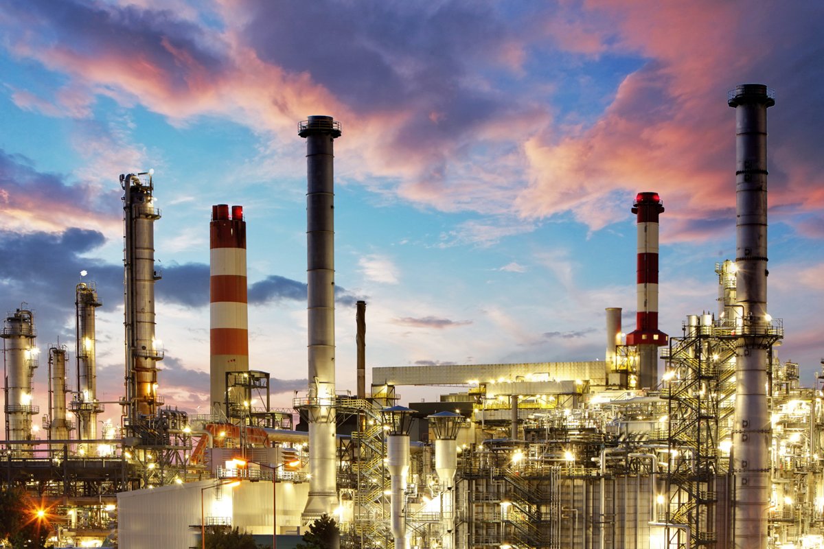 Industrie, Mines et Pétrole
